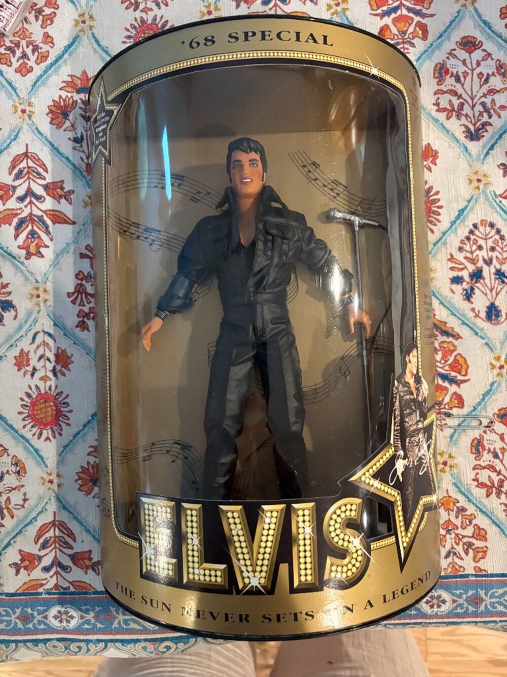HASBRO 1993 Elvis Doll - '68 Special Teen Idol